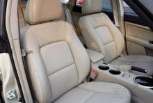 深圳市天華汽車精品服務(wù)公司 專業(yè)汽車美容，呵護(hù)愛(ài)車如新